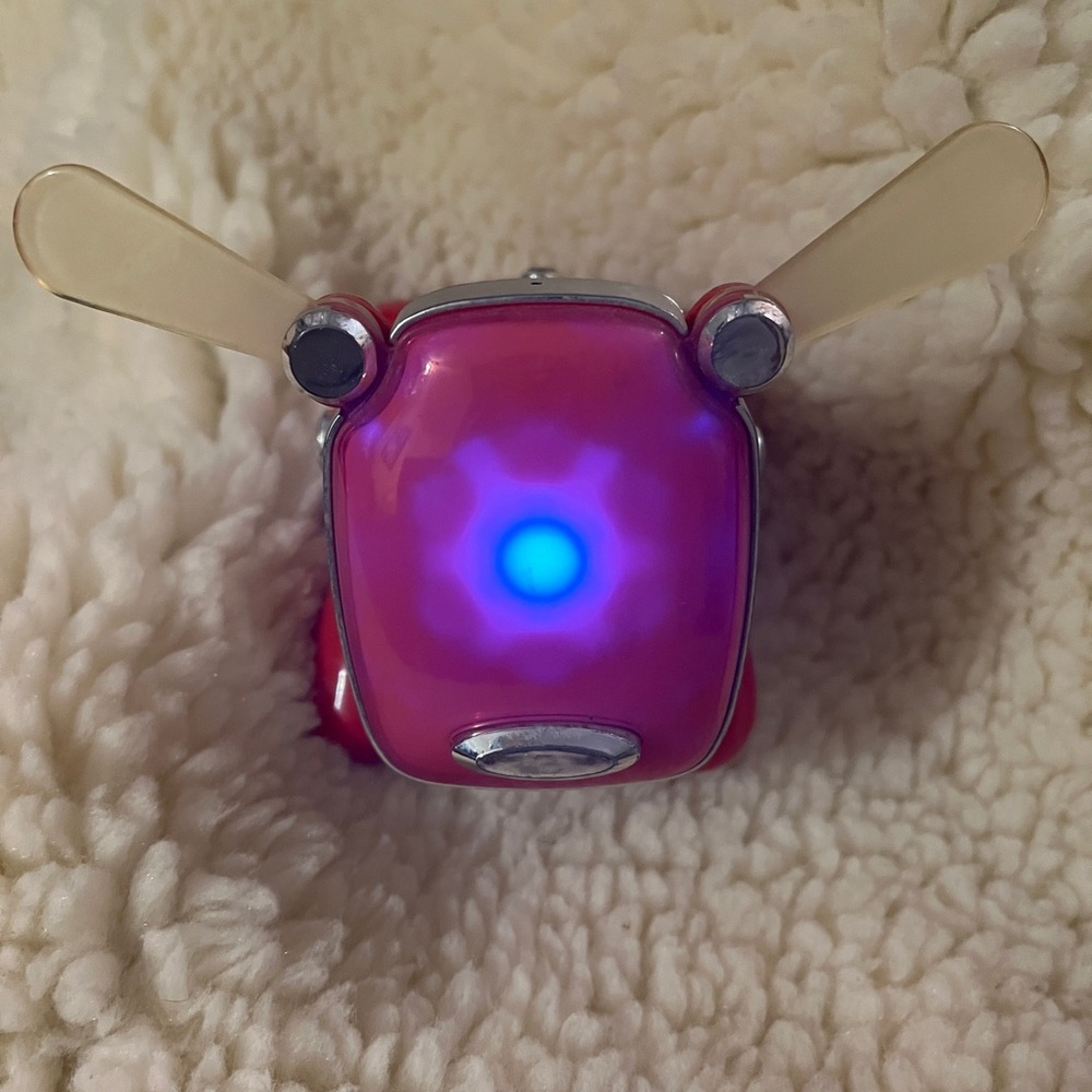 Hasbro 2005 Interactive Sega iDog Pink and Purple Light-Up Toy - Picture 7 of 16